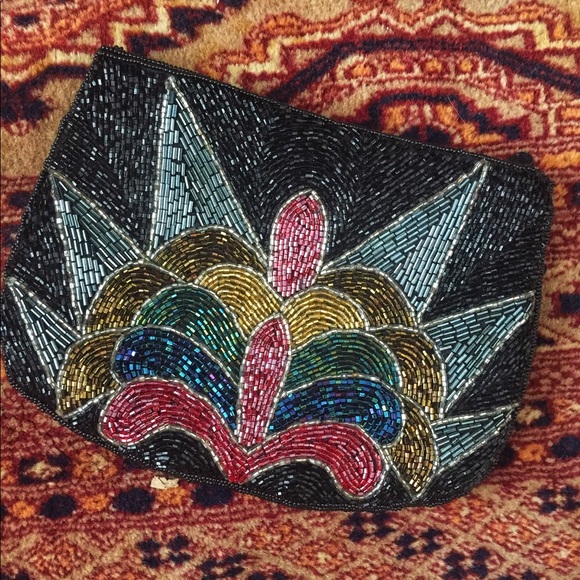 Speakeasy Glam Clutch - Picture 2 of 2